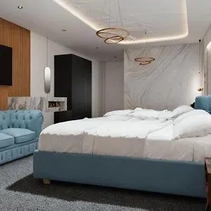 2* Hotel Greek House
