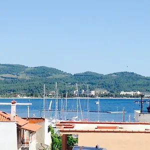  Hotel de apartamente Selini House