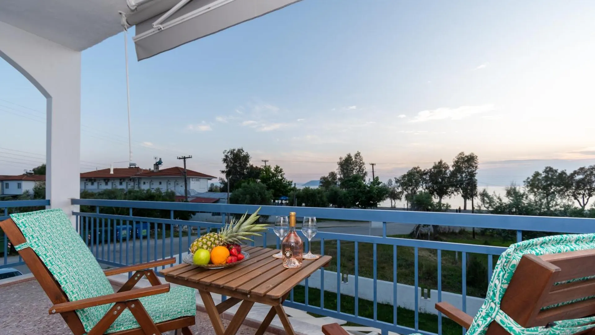 Orion 2 Apartment Neos Marmaras